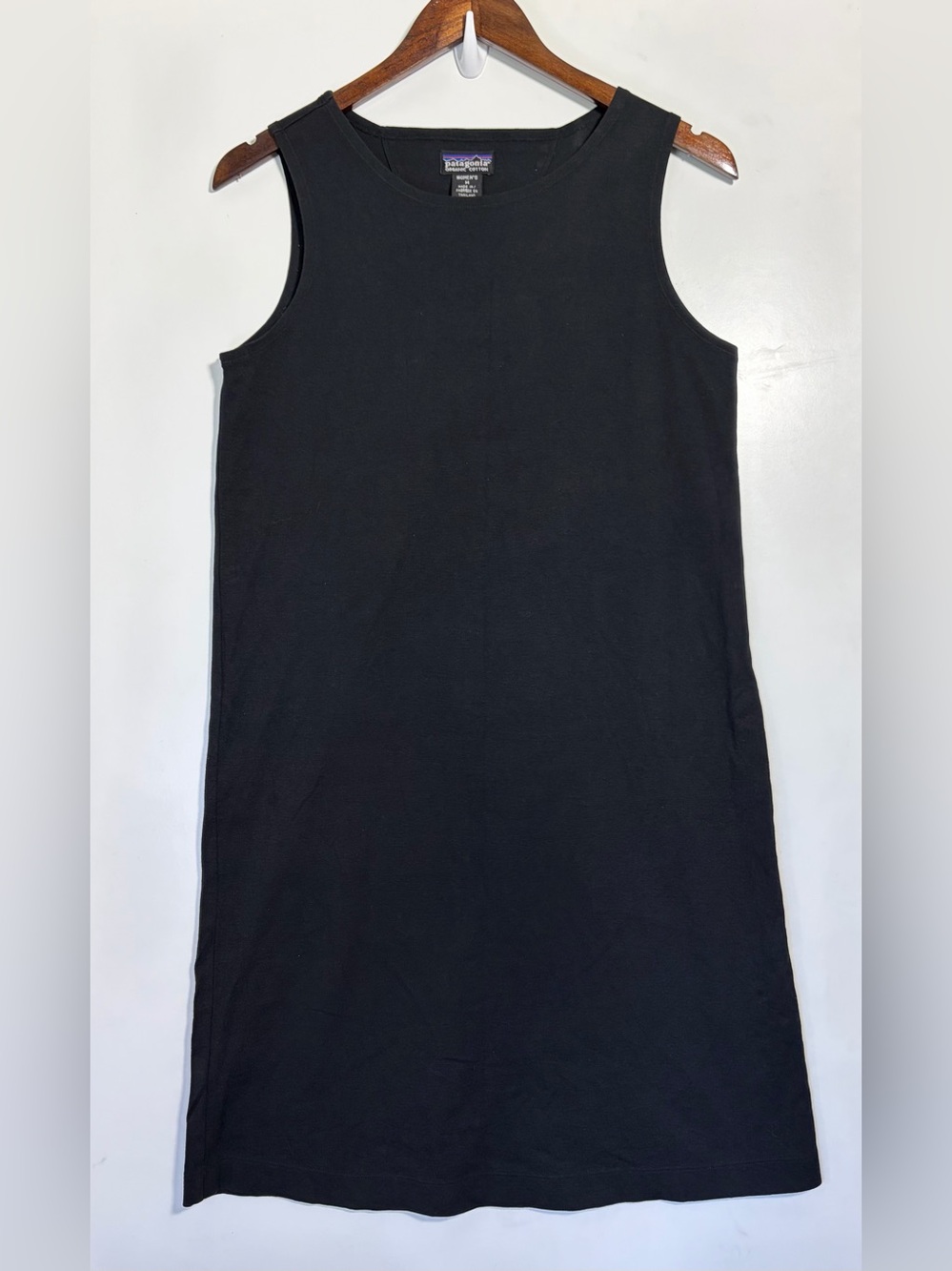 Patagonia Vintage Organic Cotton Tank Dress M Black Shift Minimalist Knee